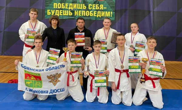 Брянские рукопашники победили на Всероссийских соревнованиях