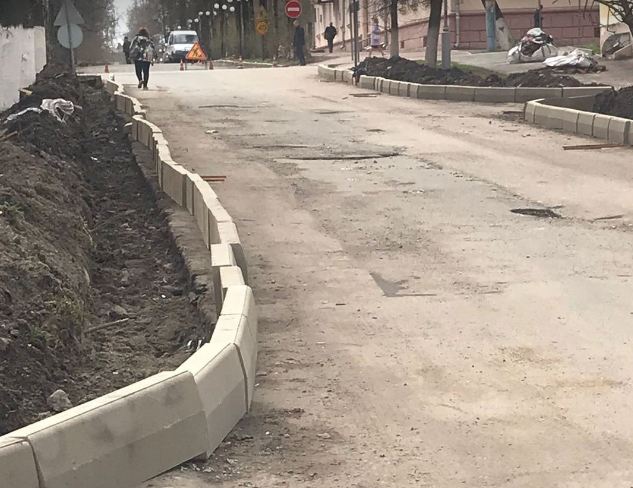 В Брянске «Дортрансстрой» приступил к ремонту улицы Октябрьской по нацпроекту