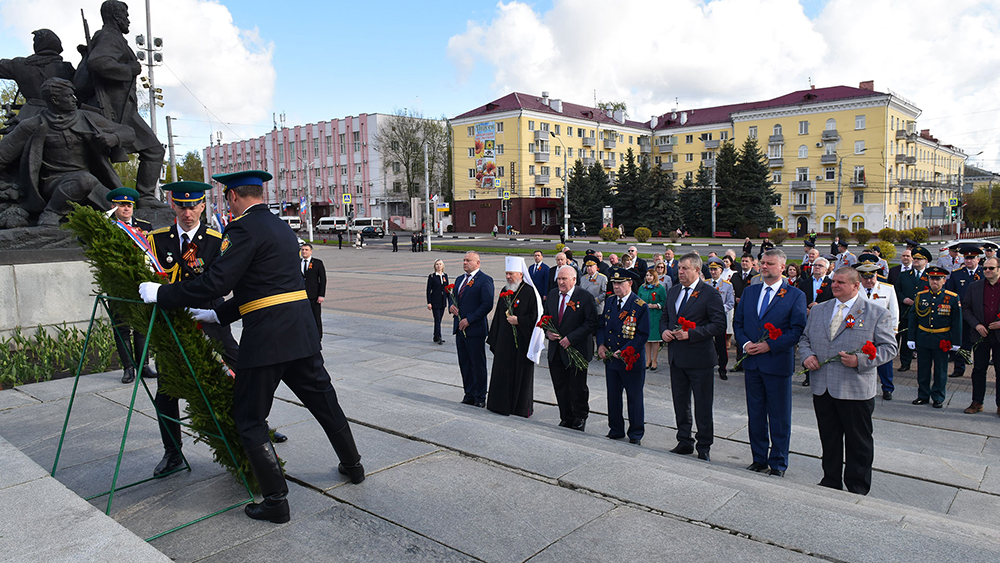 В День Победы в Брянской области почтили память павших во время Великой Отечественной войны