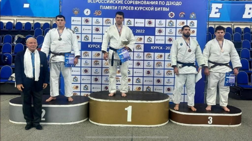 Брянский борец Артем Осипенко завоевал путевку на Чемпионат России