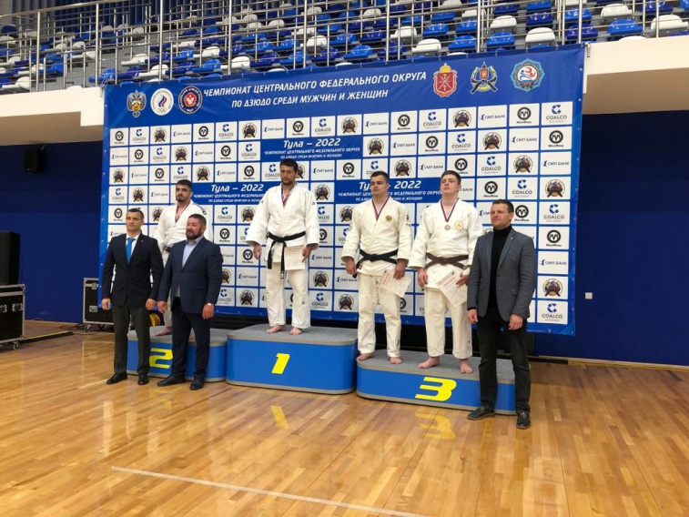 Брянский самбист Артем Осипенко выиграл Чемпионат ЦФО по дзюдо