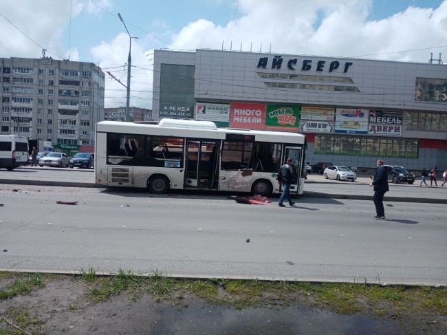 На улице Авиационной в Брянске произошло ДТП, есть пострадавшие