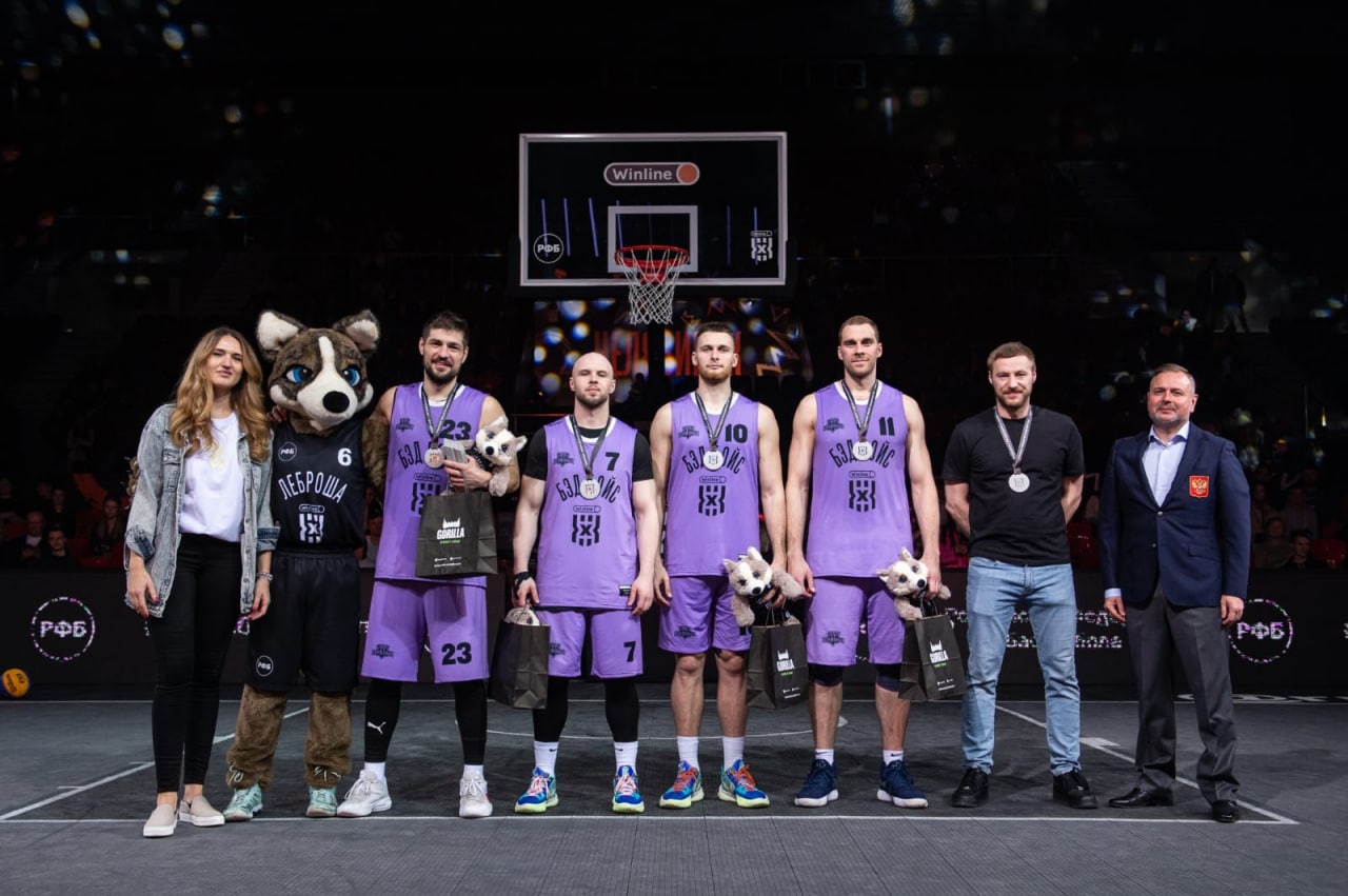 Брянская команда «Бэд Бойс» завоевала серебро чемпионата России по баскетболу 3х3