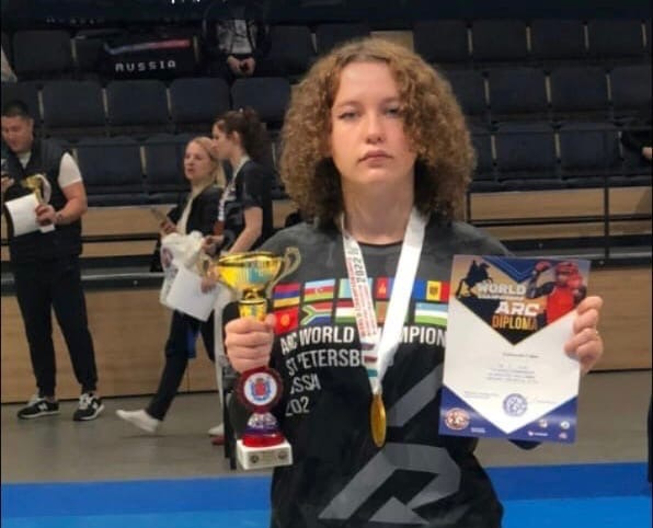 Брянская 11-классница София Кибальчич выиграла первенство мира по «Абсолютно Реальному Бою»