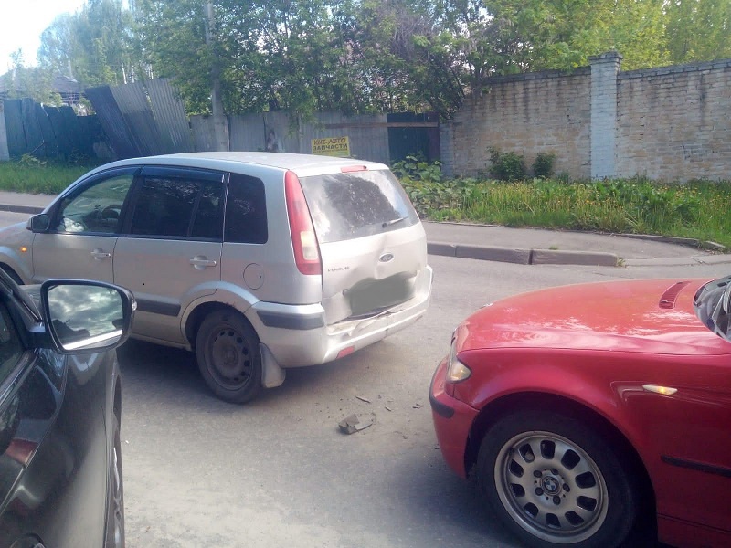 В Брянске на Гражданской произошло ДТП: пострадал 33-летний пассажир
