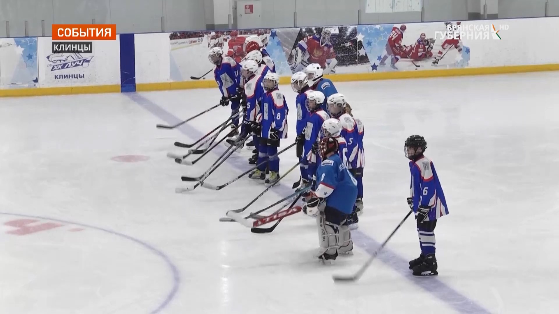 В борьбу за Кубок губернатора по хоккею вступили 34 команды брянских юношей