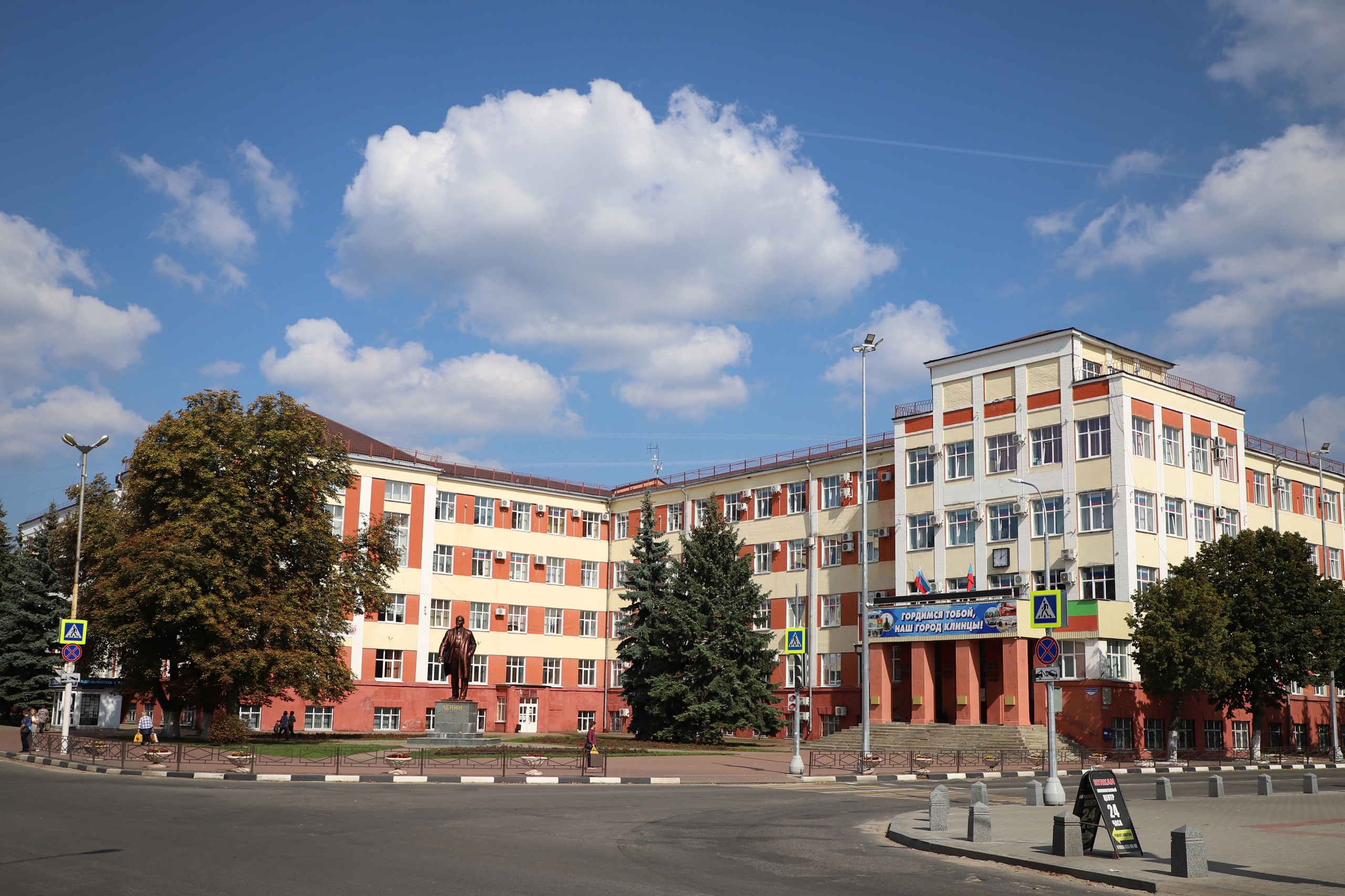 В Клинцах городской коллектор отремонтируют за 85 миллионов рублей