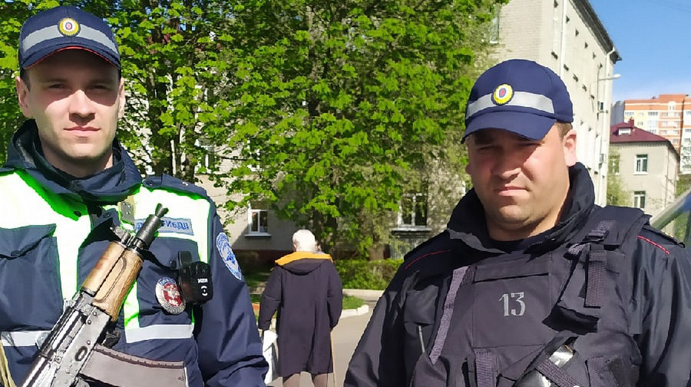 Брянские полицейские помогли жителю областного центра добраться до больницы