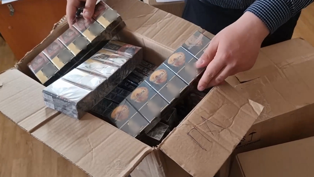 В Трубчевске 4 местных жительницы полгода торговали контрафактными сигаретами