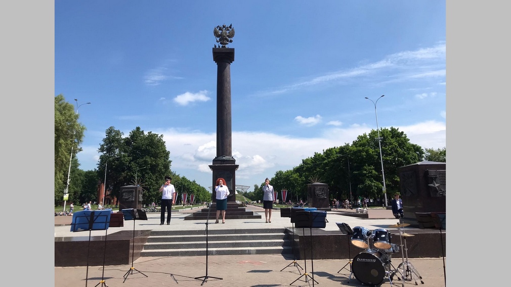 В Брянске состоялся концерт силовых ведомств «Единый духом Российский народ»