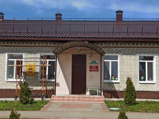 В детском саду в Новых Дарковичах обновили кровлю