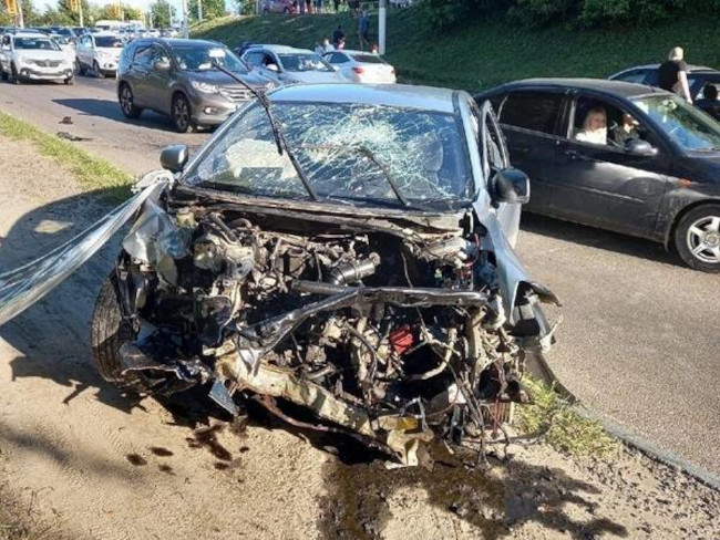В тройном ДТП на Городищенской горке в Брянске пострадали водители