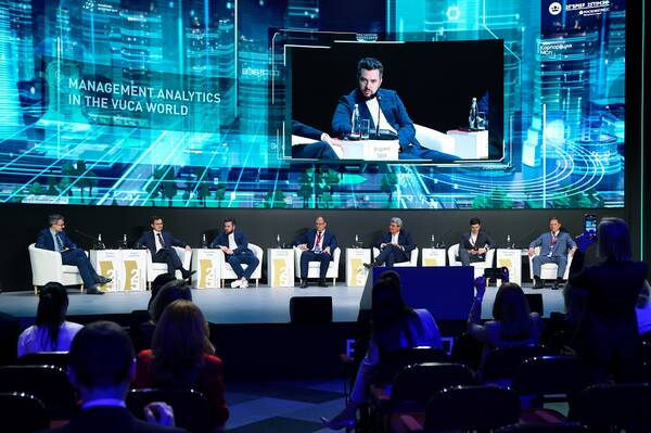 На международном экономфоруме в Петербурге анонсировали новый цифровой сервис для губернаторов