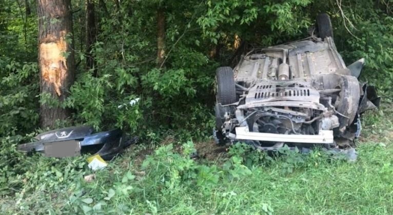 В страшном ДТП на брянской трассе погиб 23-летний водитель