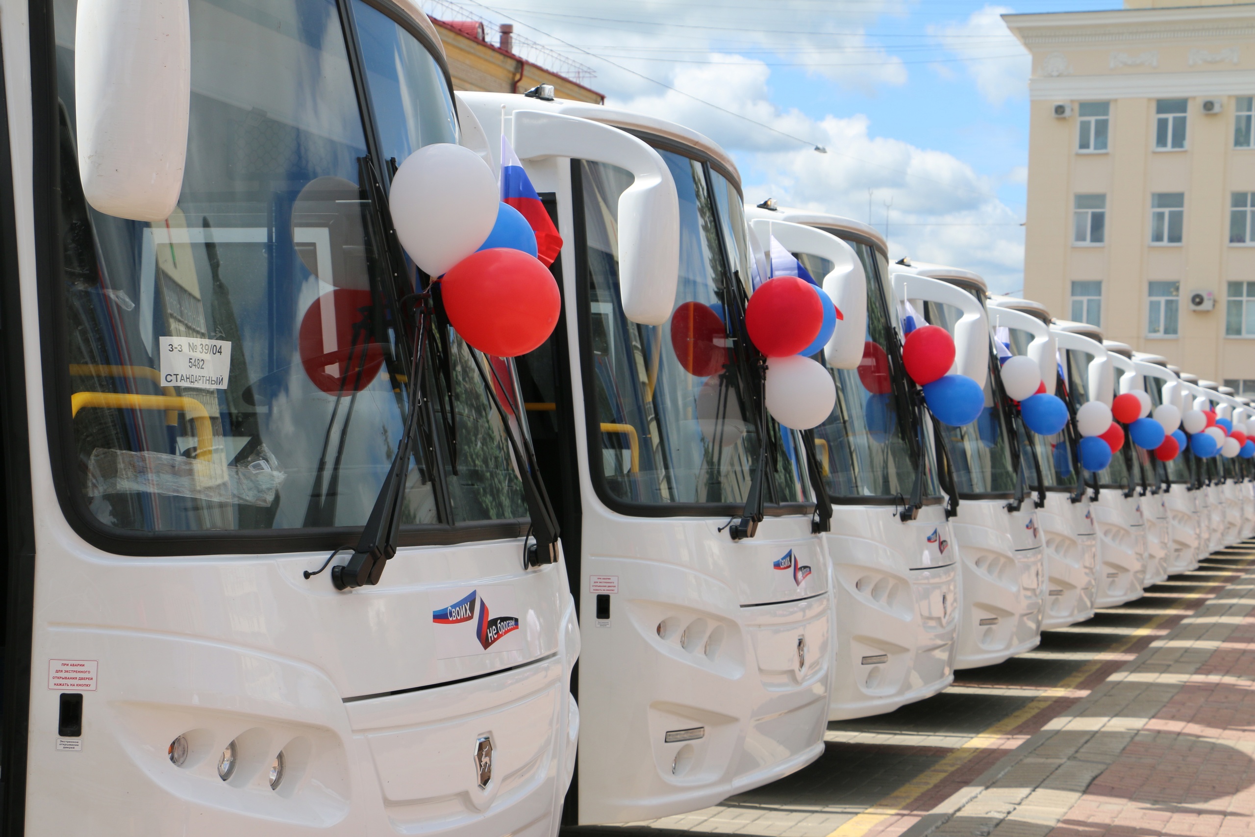 Автотранспортные предприятия Брянской области получили 66 новых автобусов