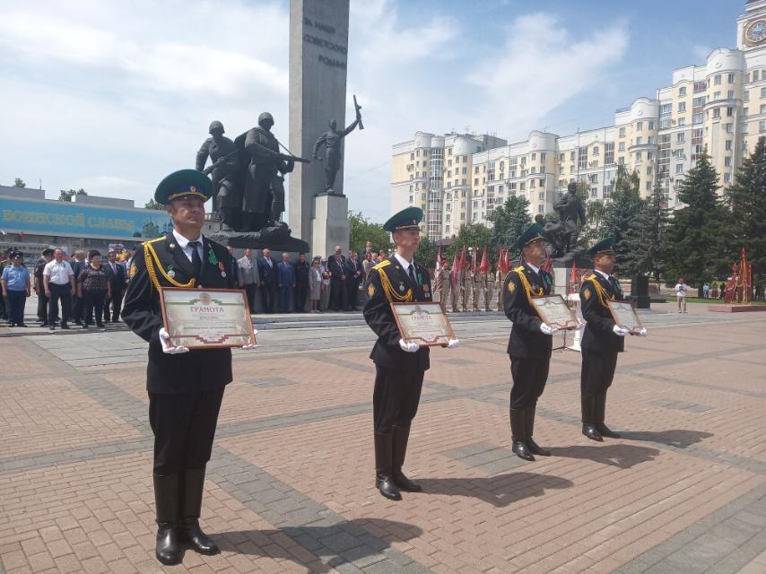 Фоторепортаж: в Брянске отмечают День партизан и подпольщиков