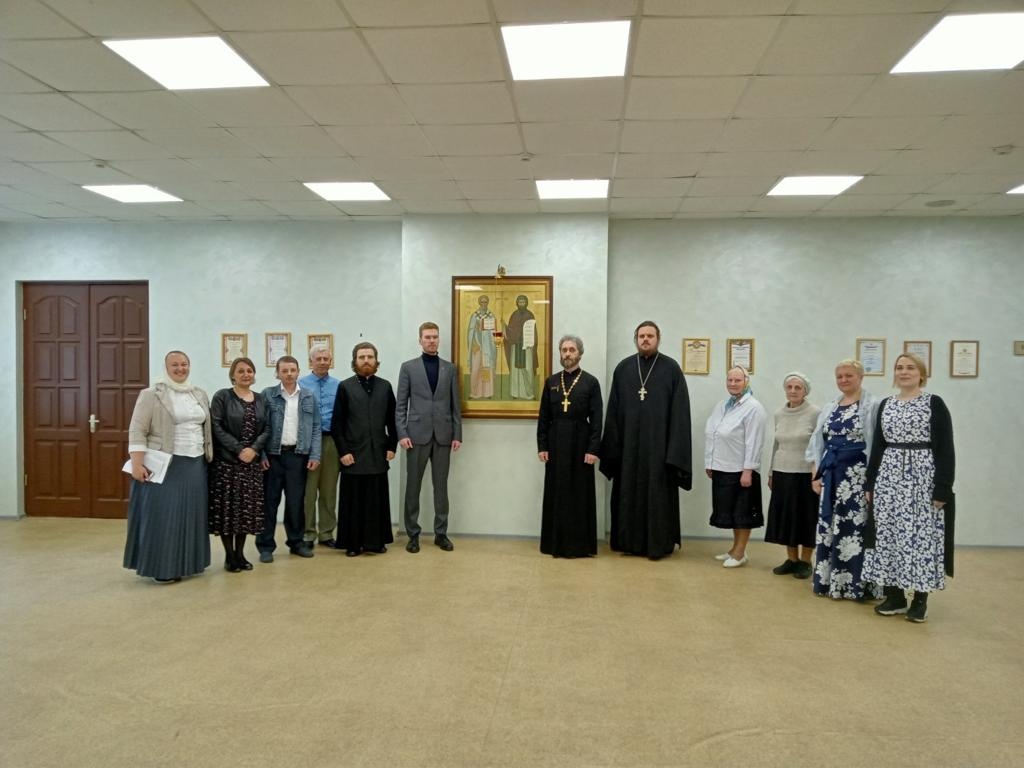 В Центре подготовки церковных специалистов Брянской епархии прошла защита дипломных работ