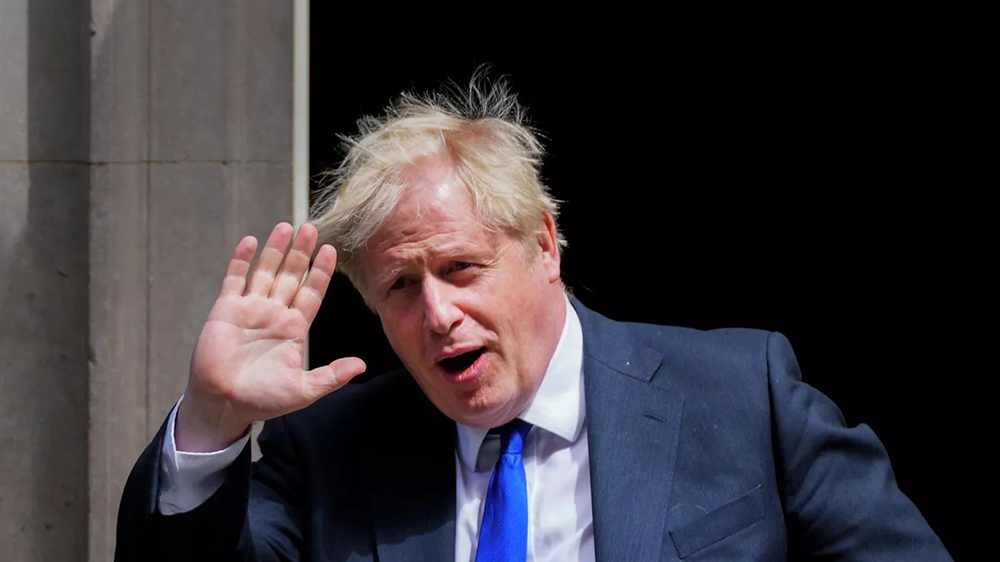 Премьер-министр Великобритании Борис Джонсон объявил об уходе в отставку