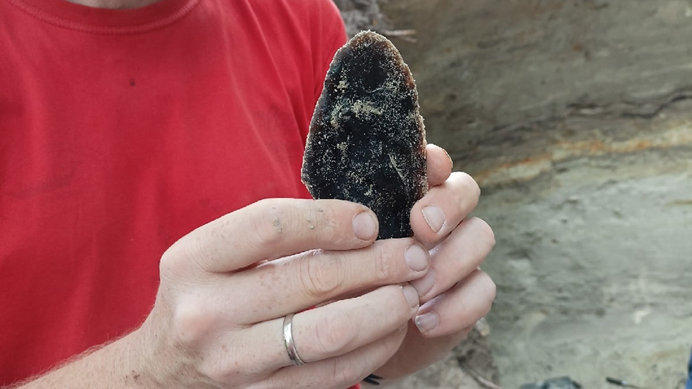 В брянском Хотылево при раскопках нашли неандертальский нож