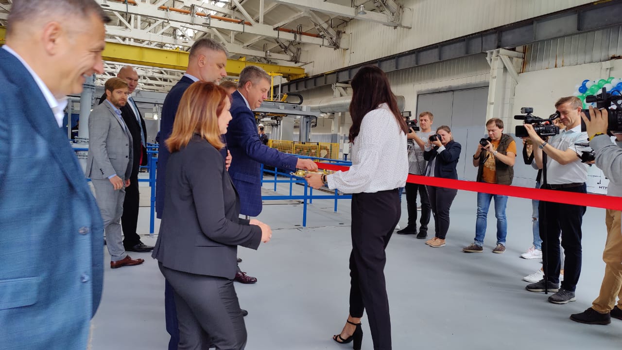 На Новозыбковском машиностроительном заводе брянский губернатор запустил новую линию