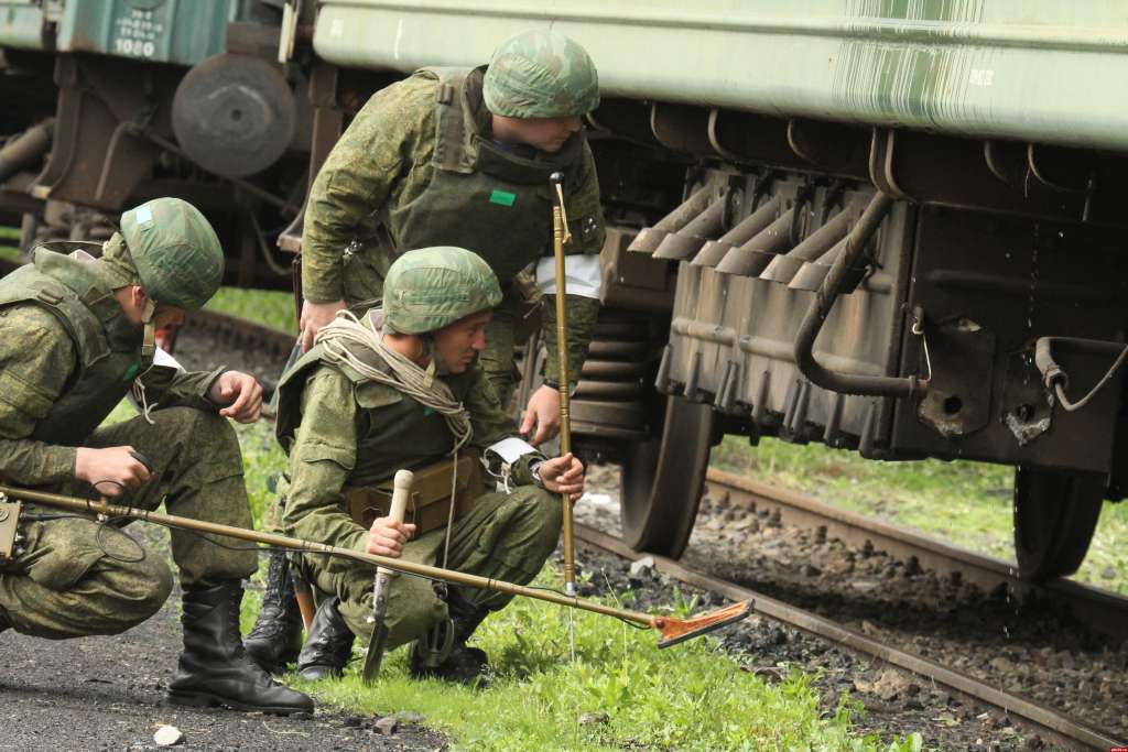 В Брянской области на железной дороге обнаружено взрывное устройство