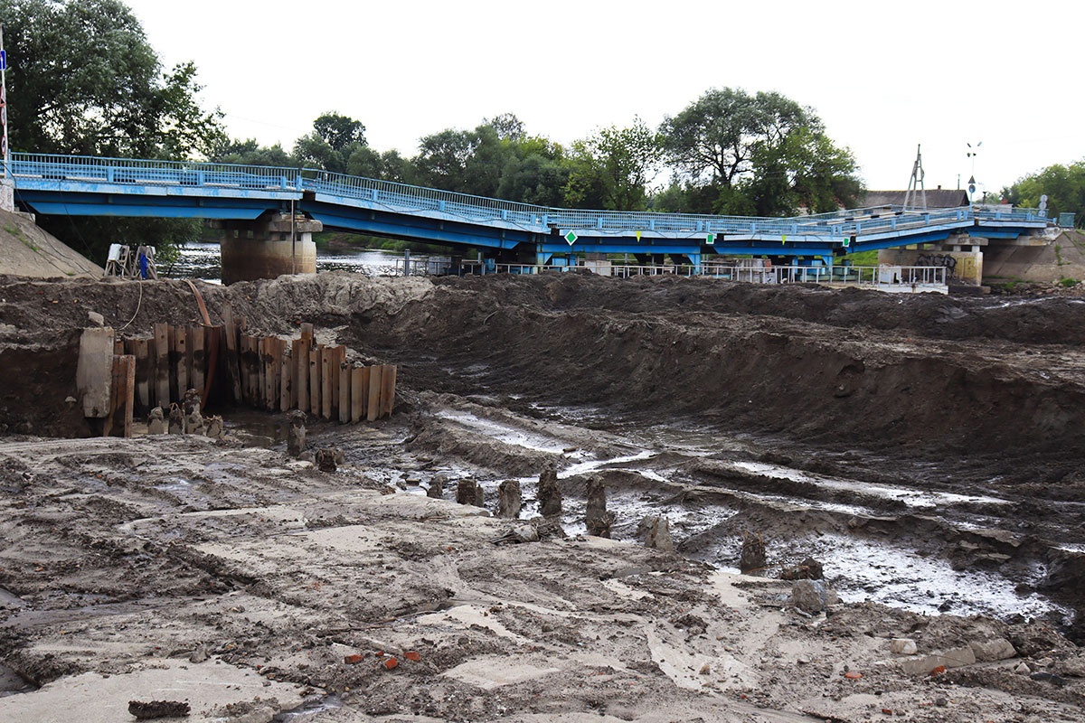 В Брянске продолжается строительство Славянского моста по нацпроекту