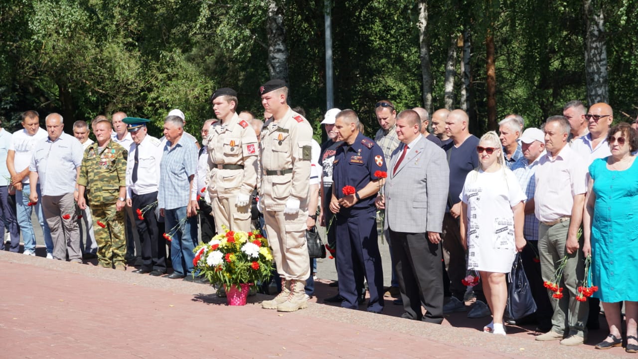 Брянские росгвардейцы почтили память ветеранов боевых действий