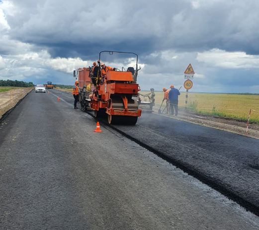 В Брянской области ремонт дороги «Украина»-Локоть завершат к концу июля