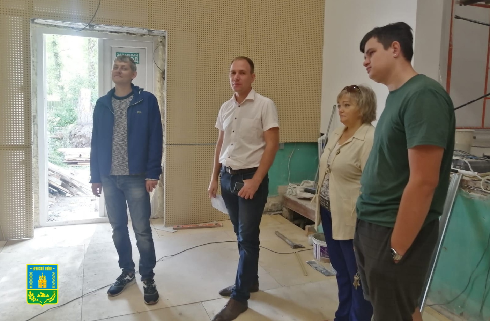 В Брянске продолжается капитальный ремонт Новодарковичского ДК