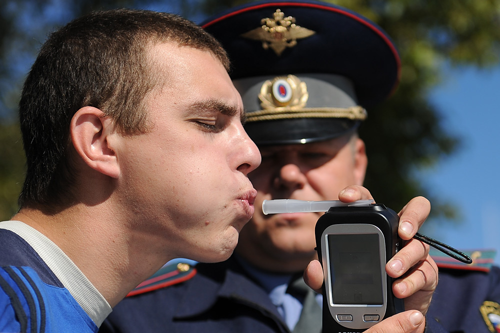 Трех пьяных водителей остановили автоинспекторы в Брянске