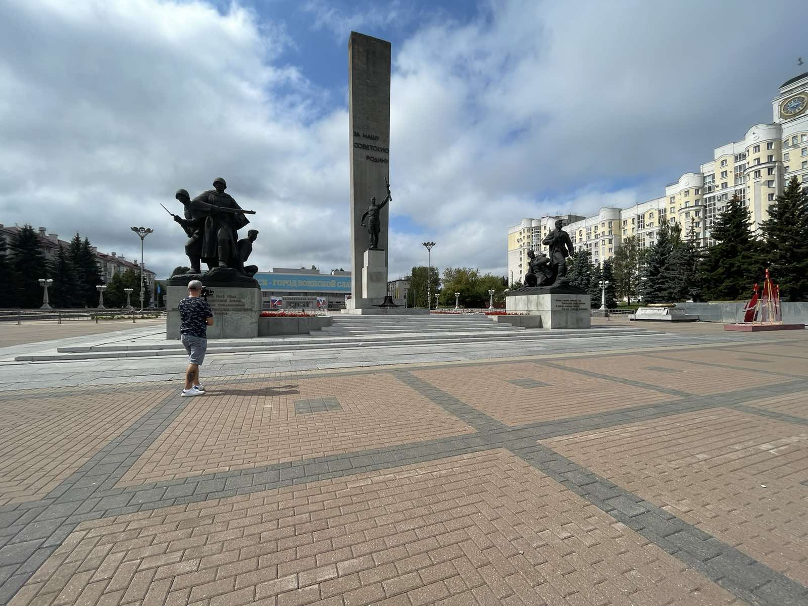 В ходе ремонта Площади партизан в Брянске отреставрируют памятник