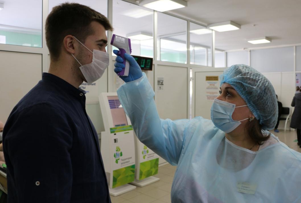 Из-за коронавируса в Брянской области врачи перешли на особый режим работы