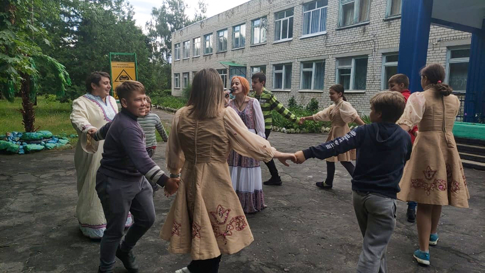 В Злынковском районе сельские библиотеки проводят различные мероприятия для детей