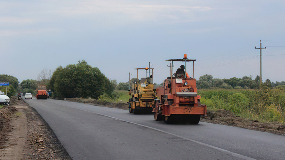 В Брянской области начался ремонт дороги «Суземка – Страчово»