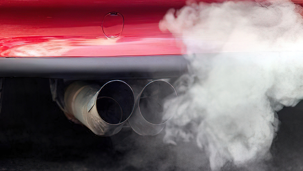 Автомобили Брянской области проверят на загрязнение воздуха выхлопами