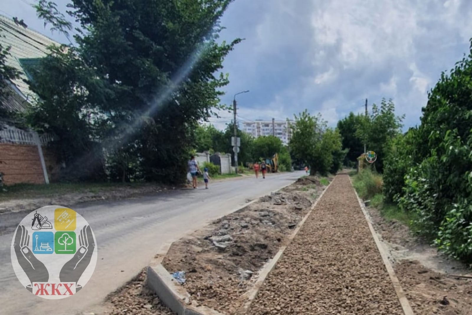 В Брянске продолжается ремонт дороги по улице Олега Кошевого