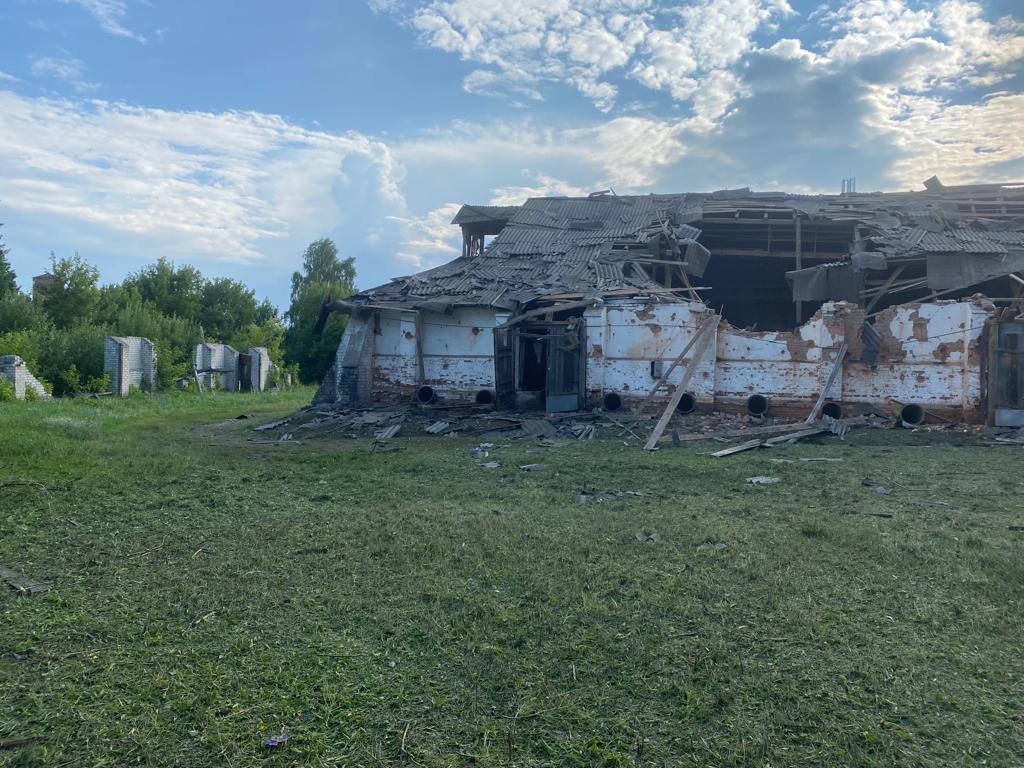 Брянский губернатор: поселок Климово обстреляли из "Точки-У"