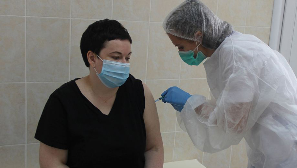 Брянцы ринулись в частные лаборатории и клиники делать тесты на коронавирус