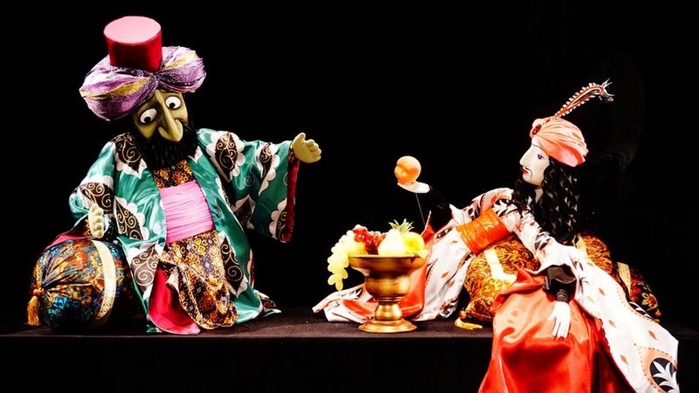 Областной театр кукол приглашает юных жителей Брянска на спектакль «Калиф – аист»