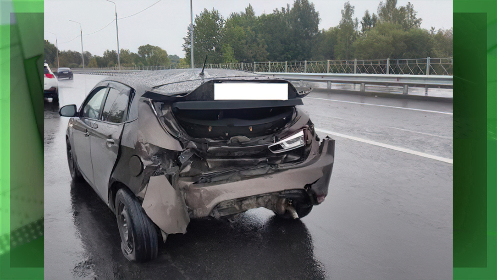 Устроивший в Брянске аварию на дороге-дамбе водитель «БМВ» 104 раза нарушил ПДД