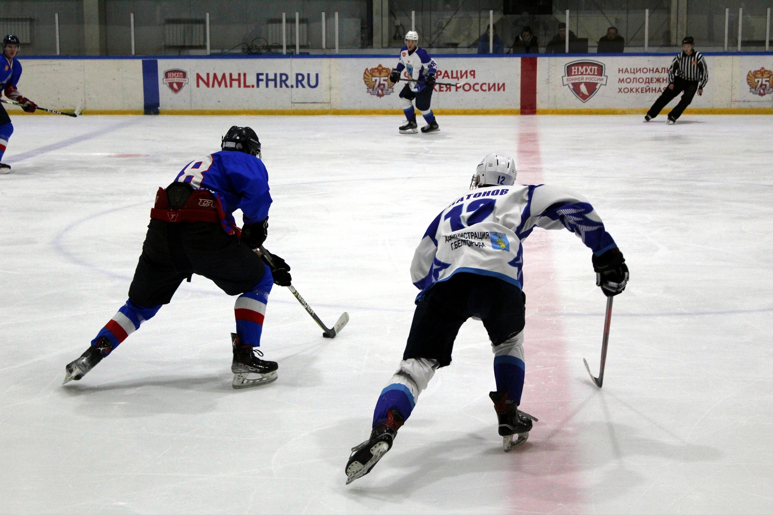 Брянские хоккеисты обыграли «Белгород» в двух матчах