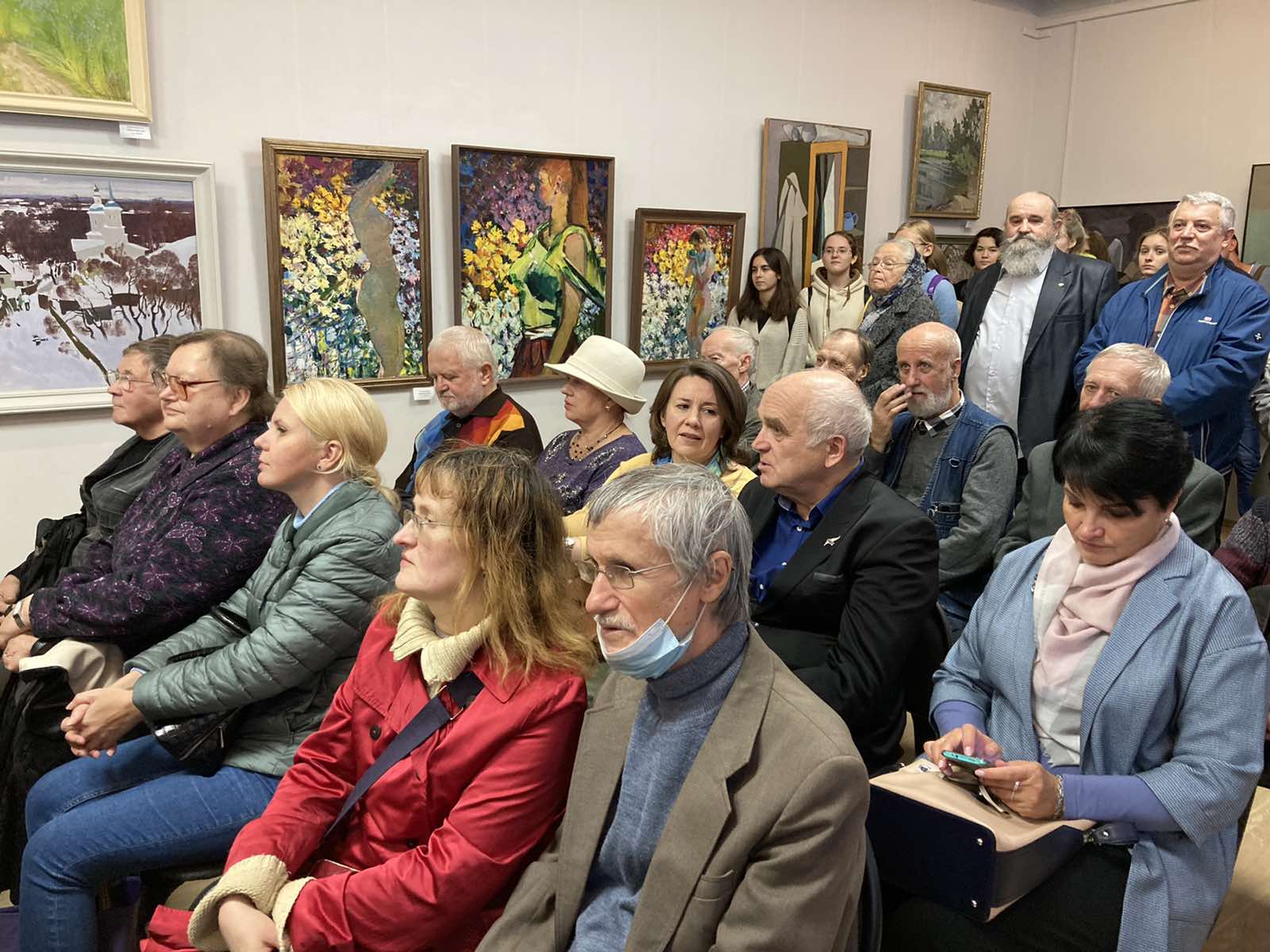 В Брянске открылась отчетная выставка Союза художников