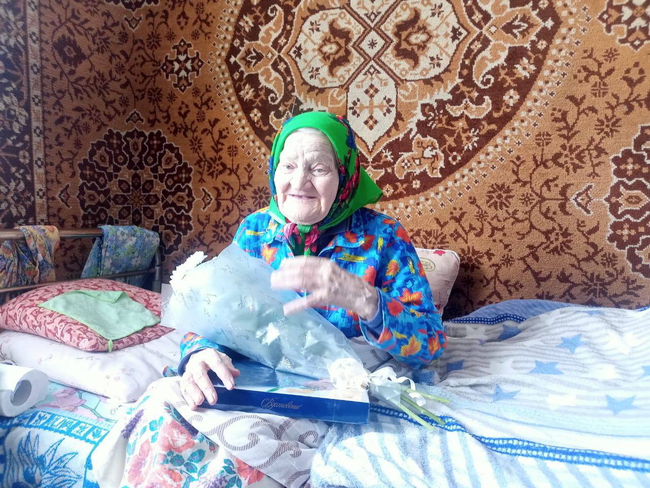 Жительница брянского села Любечане Валентина Машкарева отметила 95-летний юбилей