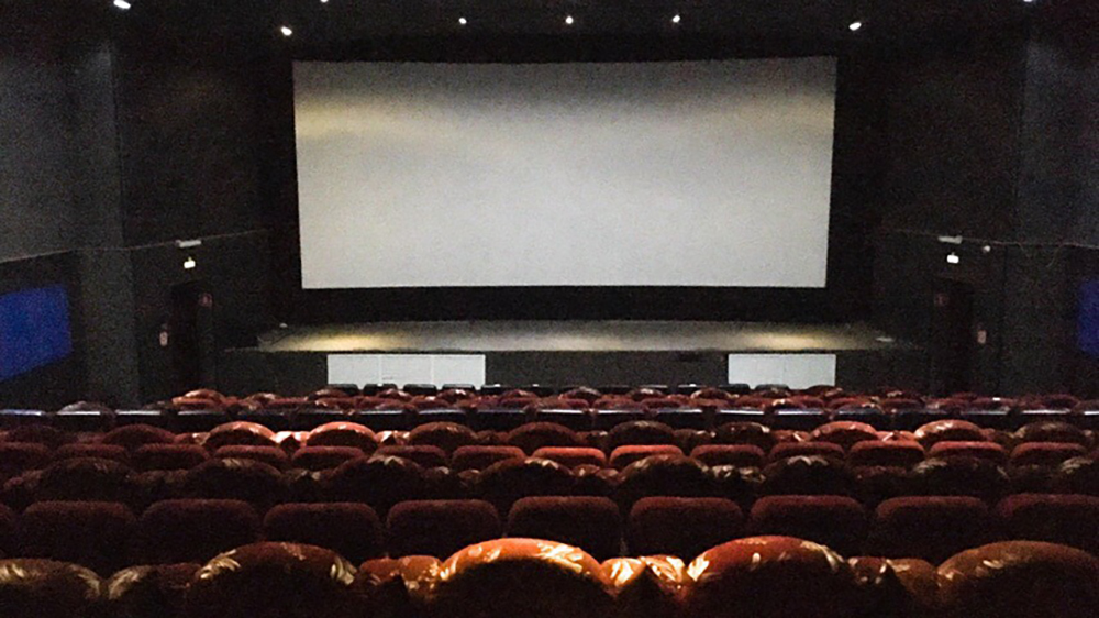 В Брянске временно закрыт кинотеатр «Салют»
