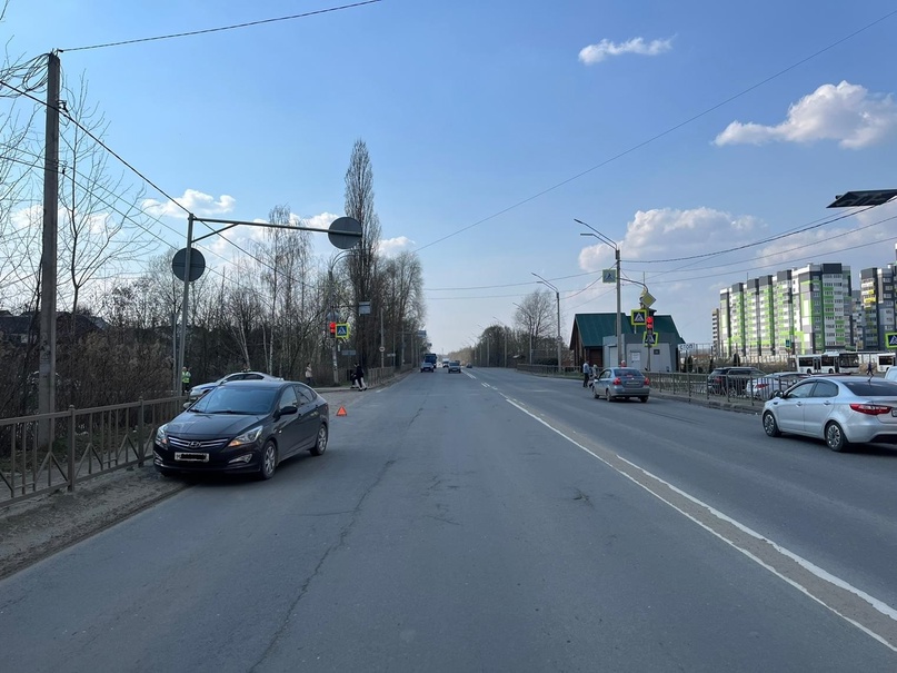 В Брянске на переходе по Флотской после ДТП с ребенком поправили работу светофора