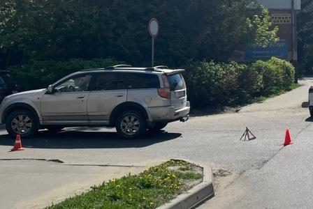 В Брянске на улице Фокина водитель покалечил 62-летнюю женщину