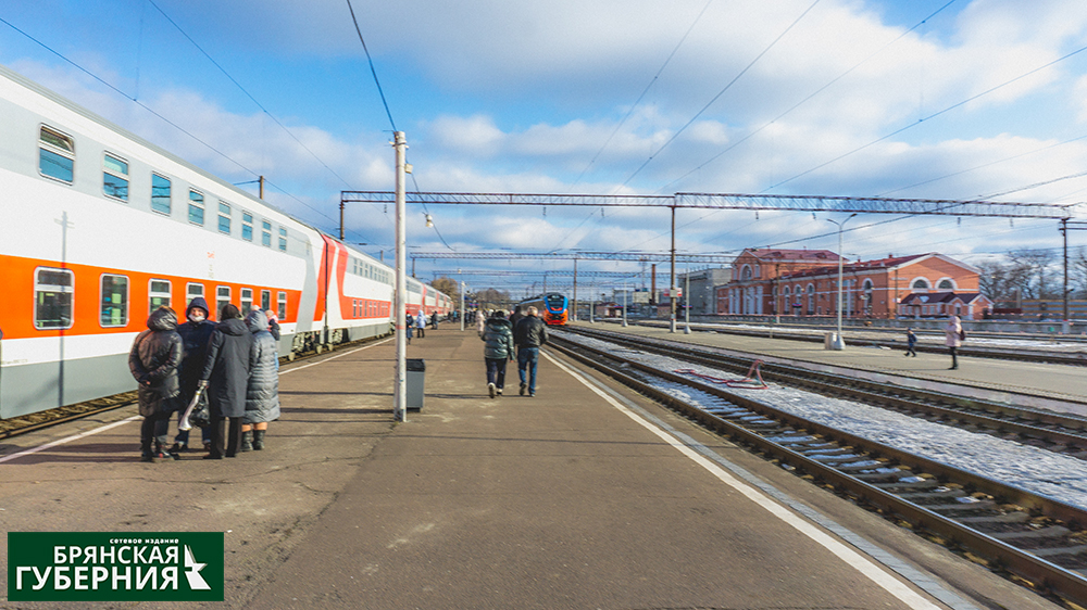 Расписание двух пригородных поездов в Брянской области изменится 16 и 17 апреля на время ремонта пути