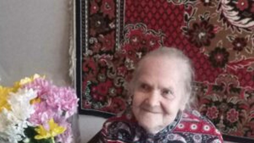 Брянская долгожительница Клавдия Нагибо отметила 90-летие