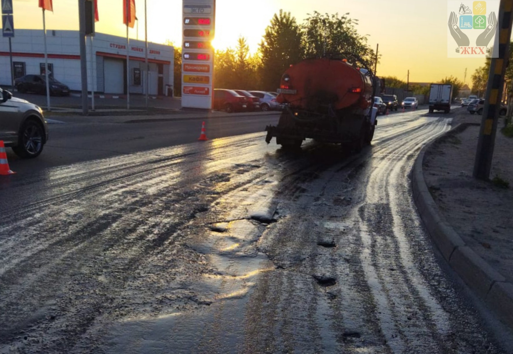 Дорожники перешли на ночной режим ремонта улицы Речной в Брянске