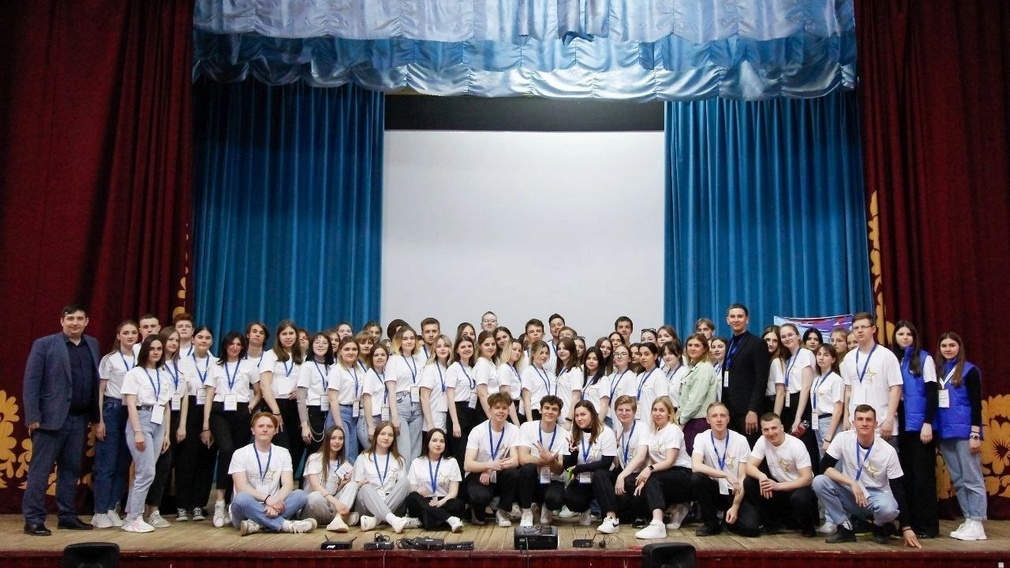 В Брянской области завершился проект для студентов «Школа творческой молодёжи»
